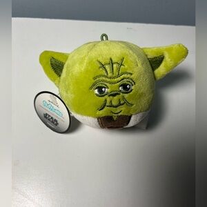 Star Wars Yoda Fluffball Plush- Hallmark brand new w/ Tag